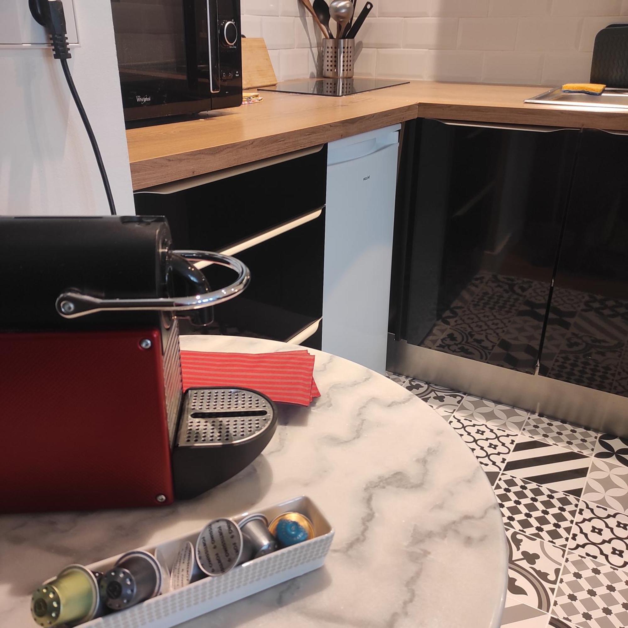 Grand Studio Confortable Au Coeur De Ница Стая снимка